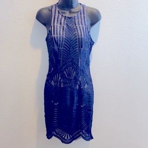 Hello Molly Women’s dress beautiful blue detail.